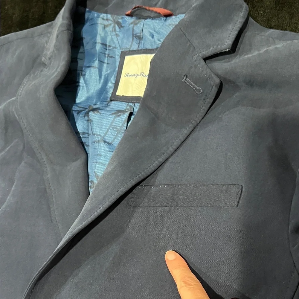 Tommy Bahama Silk and Linen Navy Sport Coat Blazer - Classic Two-Button Sz L
